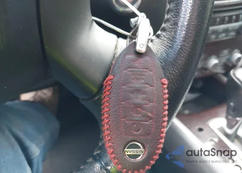 2013 Nissan Pathfinder Platinum from USA, damaged, VIN 5N1AR2MM1DC641760